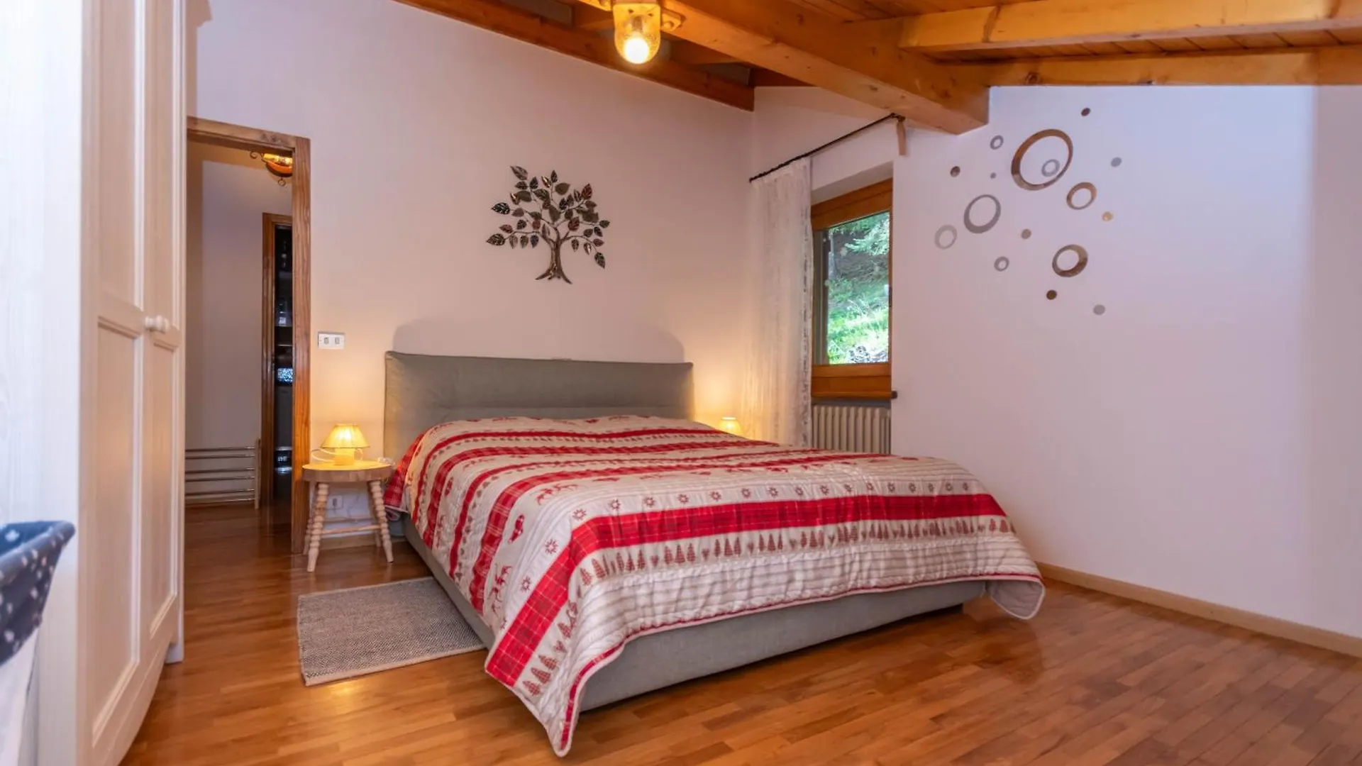 Casa Fagher Canale dʼAgordo 0*,  Olaszország